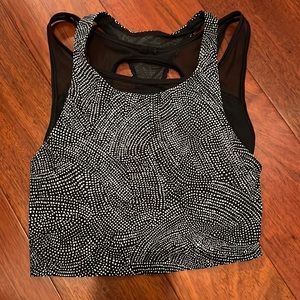 Lululemon top